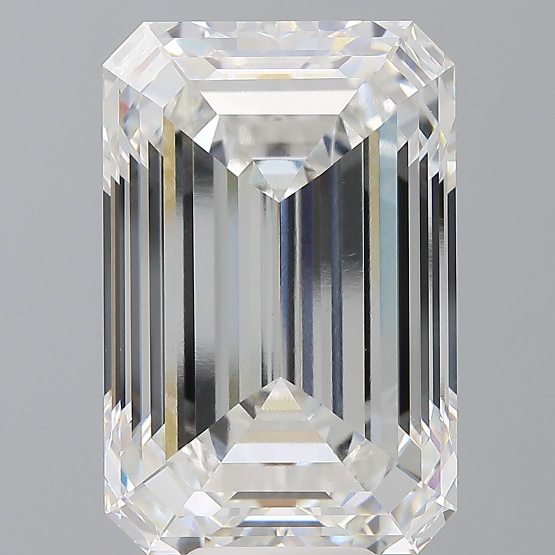 12.58 ct. emerald Lab Grown Diamond front image