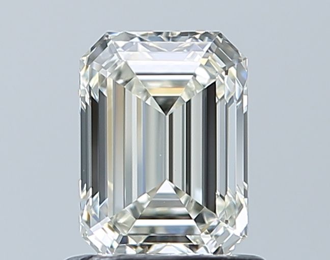 0.91 ct Emerald diamond