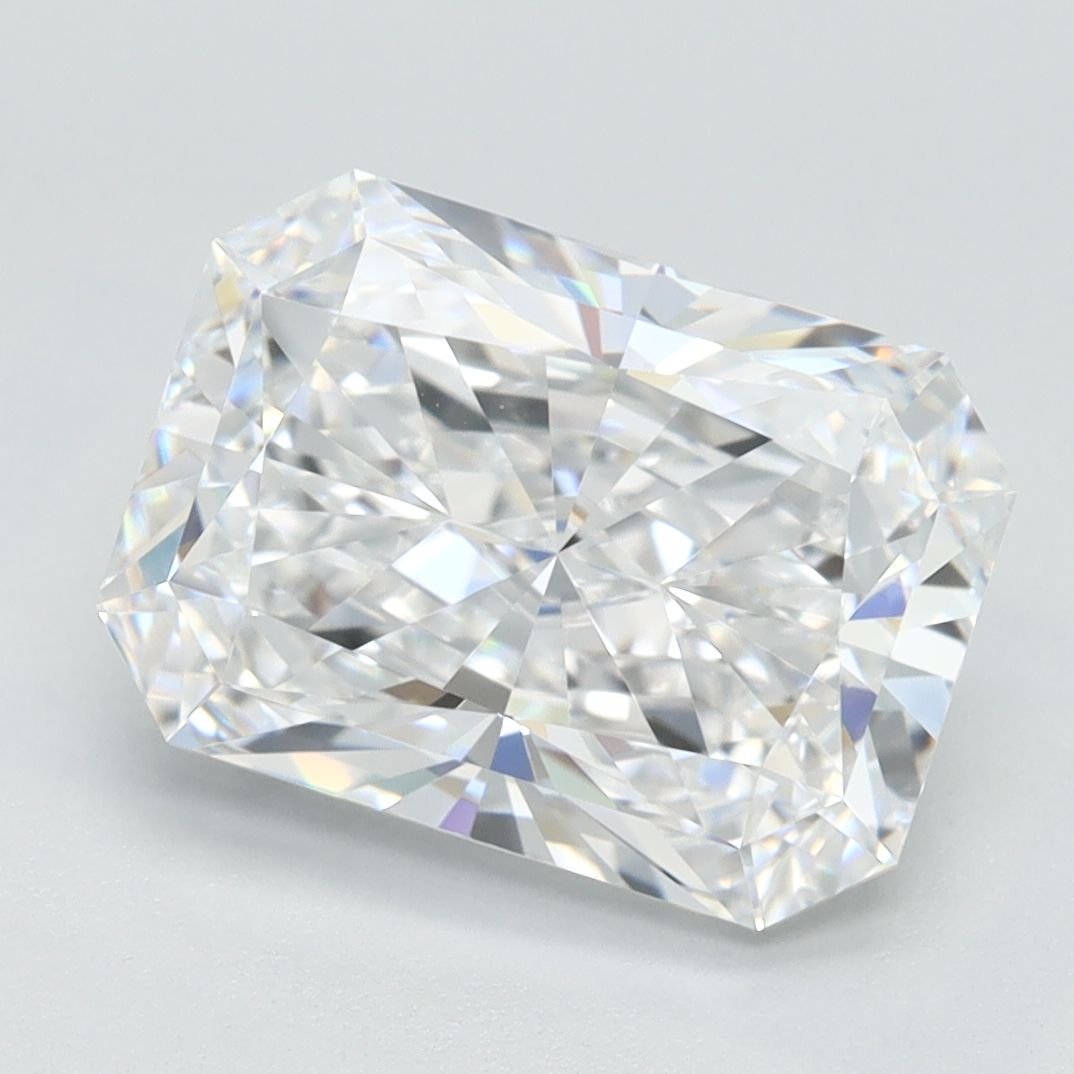 3.07 ct. radiant Lab Grown Diamond front image