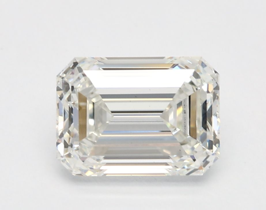 1.40 ct Emerald diamond