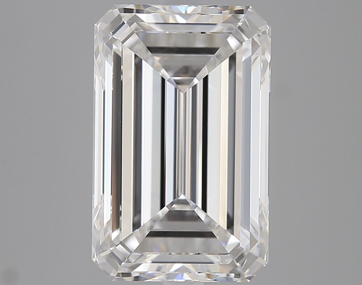 5.01 ct. emerald Lab Grown Diamond front image