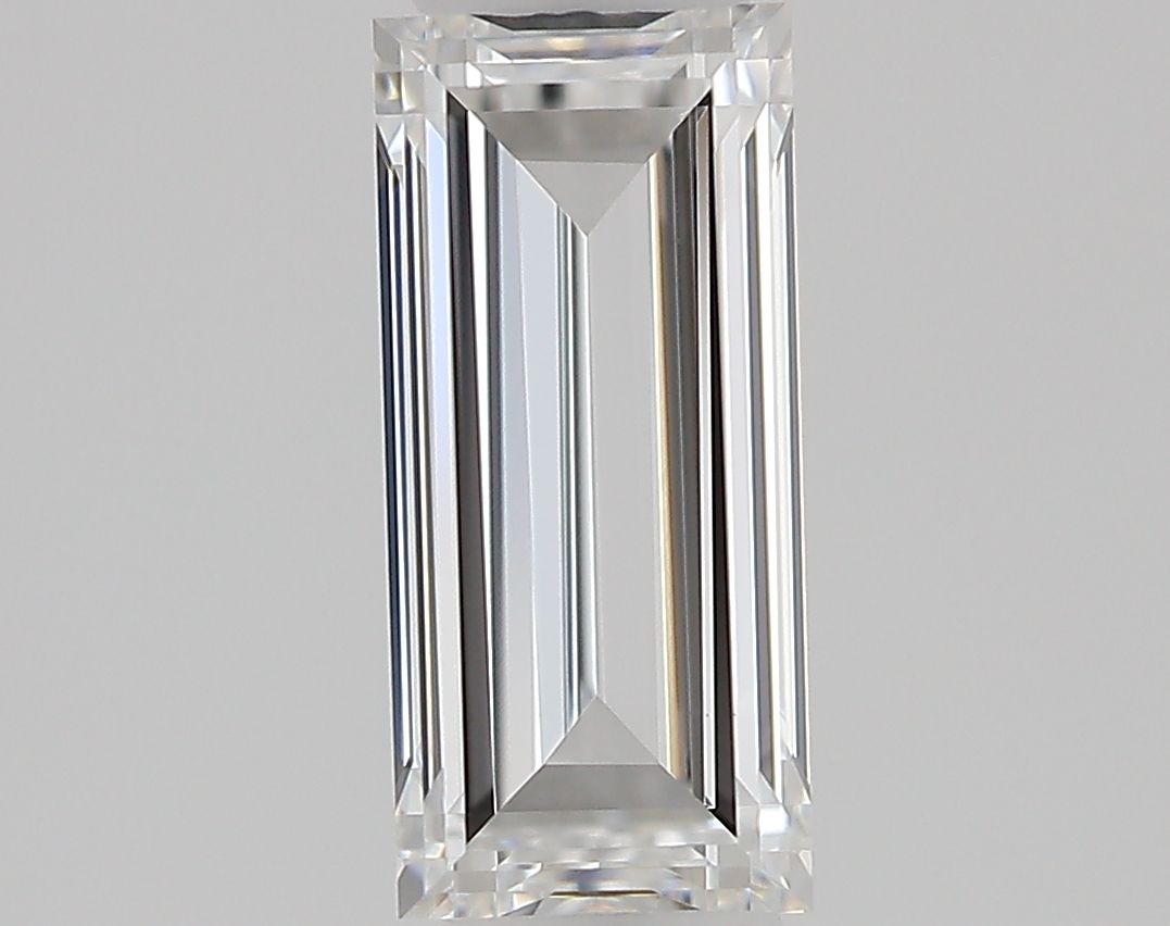 0.7 ct Baguette Diamond