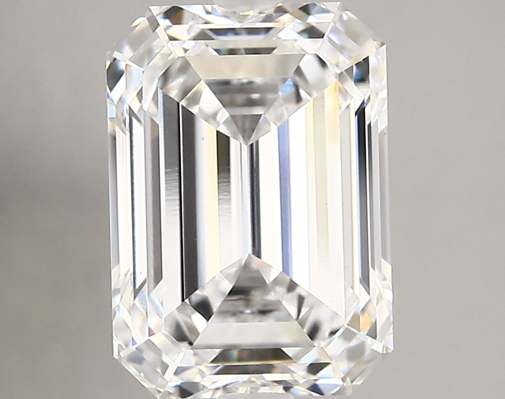 4.47 ct. emerald Lab Grown Diamond front image