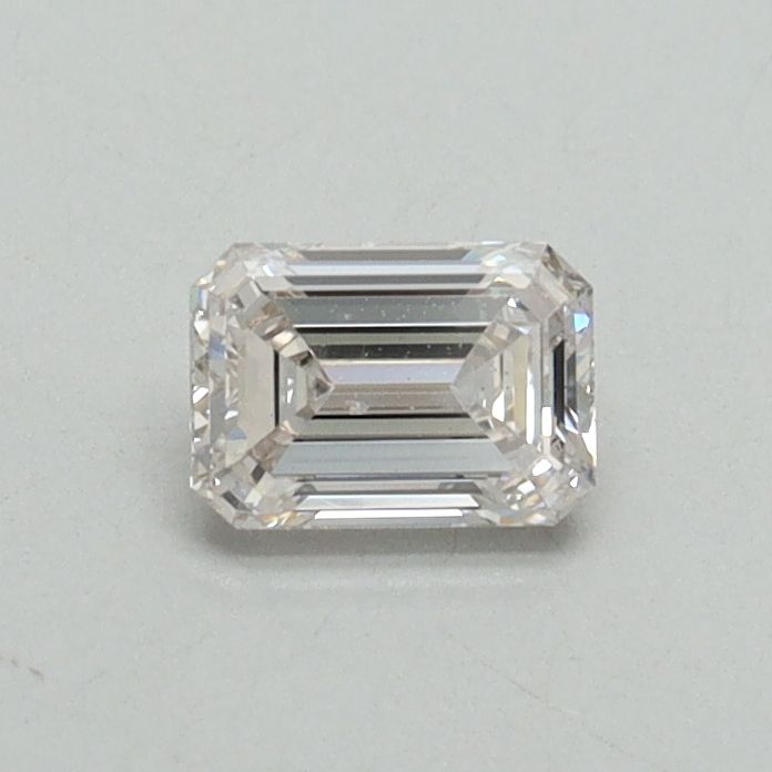 0.38 ct Emerald diamond
