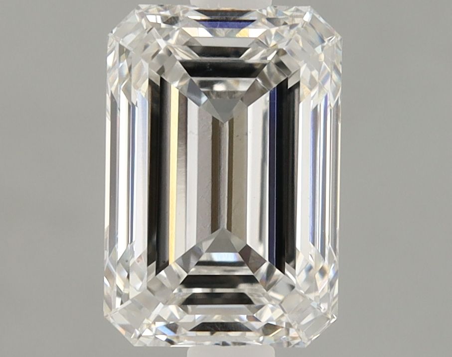 1.77 ct. emerald Lab Grown Diamond front image