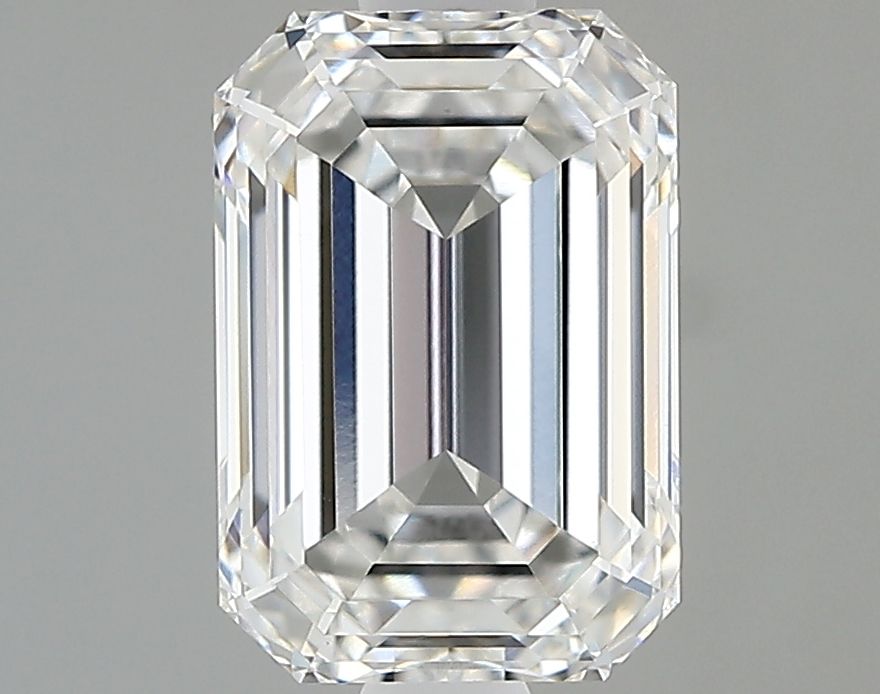 1.53 ct. emerald Lab Grown Diamond front image
