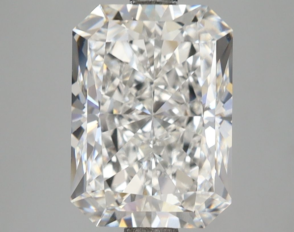 4.02 ct. radiant Lab Grown Diamond front image
