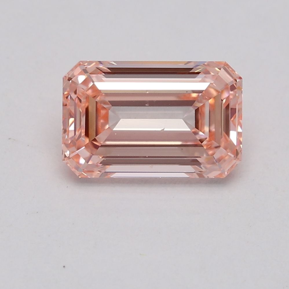 1.18 ct. emerald Lab Grown Diamond front image