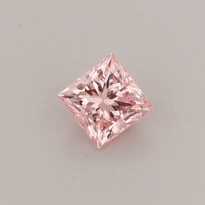 0.28 ct lab-grown Princess Diamond