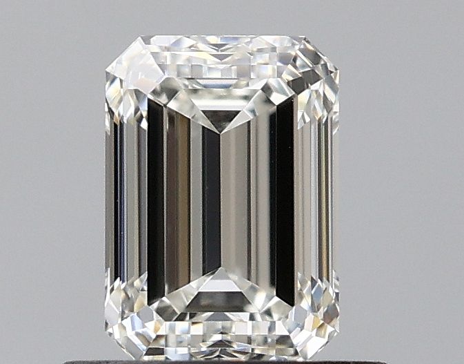 0.70 ct Emerald diamond