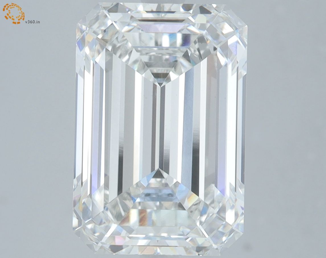 5.55 ct. emerald Lab Grown Diamond front image