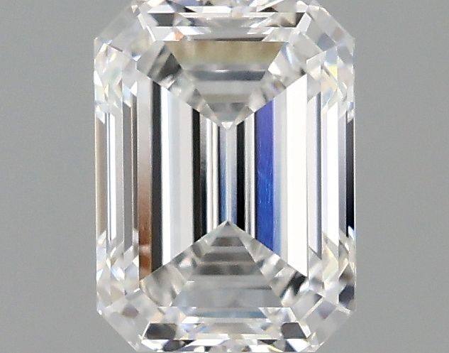 1.04 ct. emerald Lab Grown Diamond front image