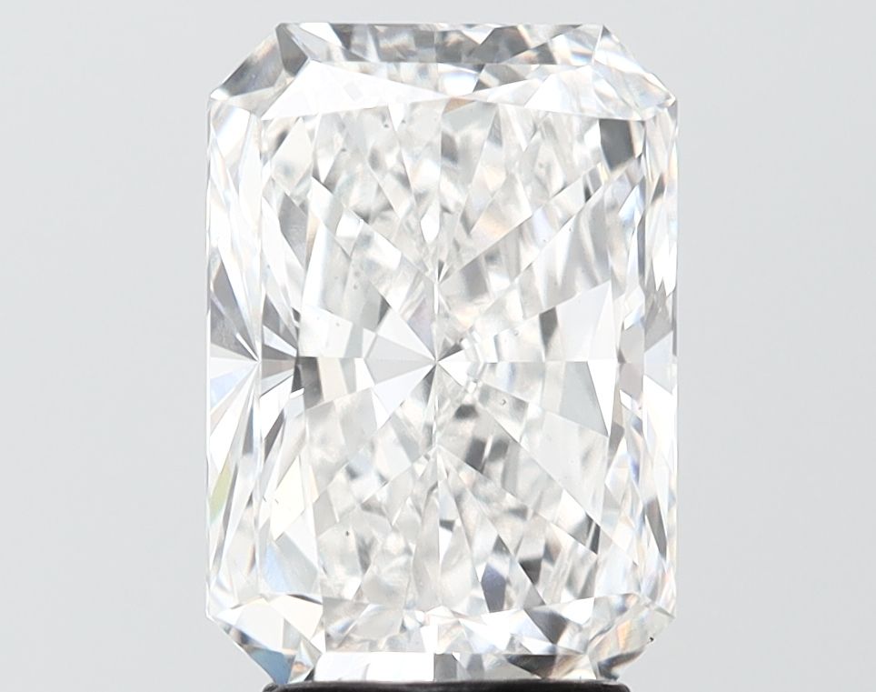 3.70 ct. radiant Lab Grown Diamond front image