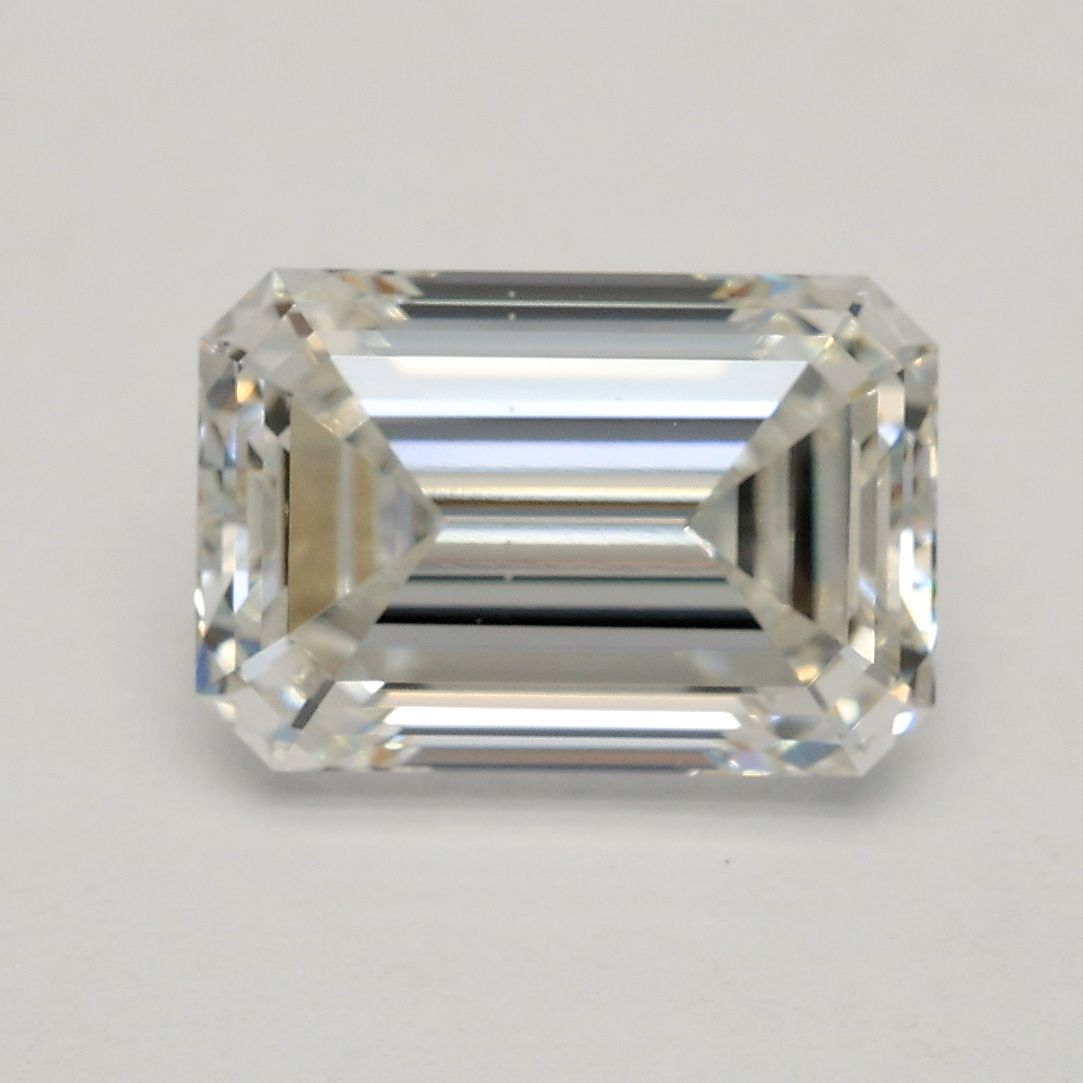 2.08 ct. emerald Lab Grown Diamond front image