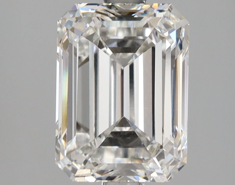 3.02 ct Emerald diamond