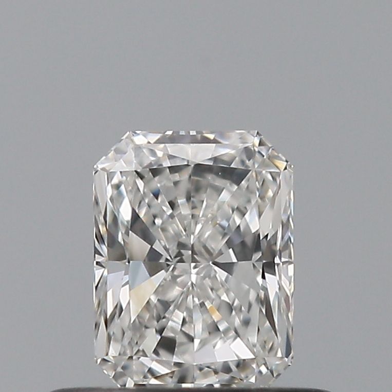 0.42 ct Radiant diamond