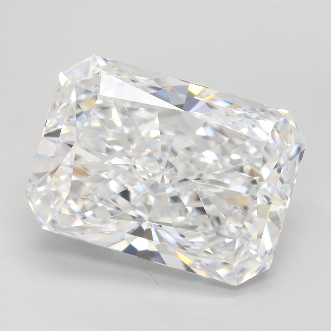 4.48 ct. radiant Lab Grown Diamond front image