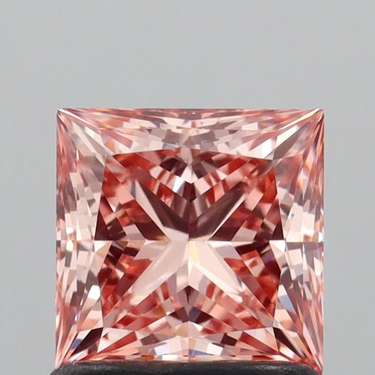 1.03 ct Princess diamond