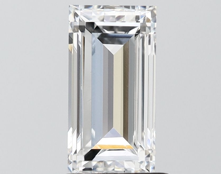 1.6 ct lab-grown Baguette Diamond