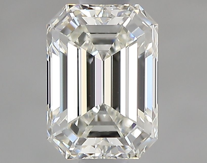 0.80 ct Emerald diamond