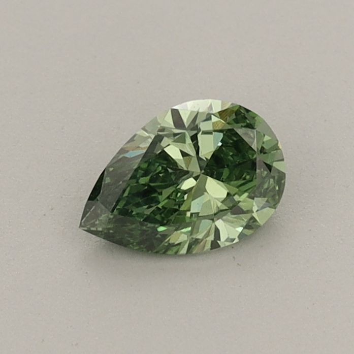 0.35 CT Fancy Vivid Green PEAR