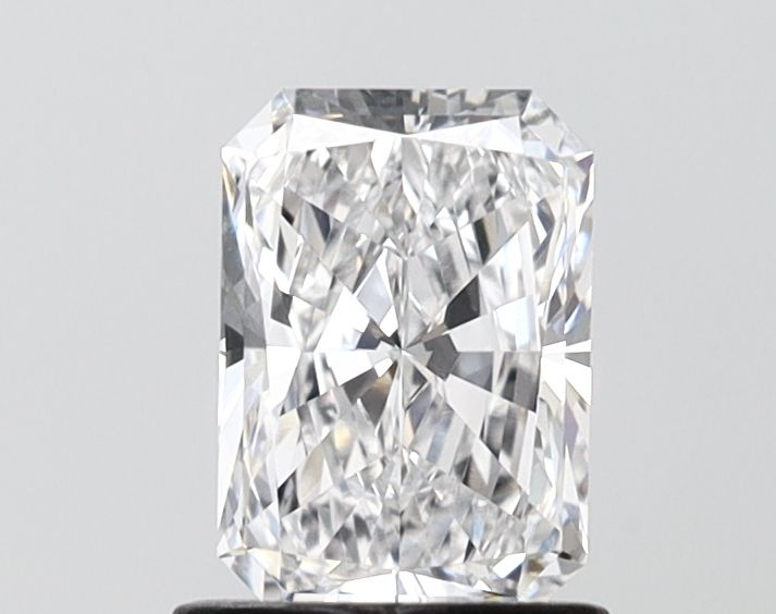 1.00 ct. radiant Lab Grown Diamond front image
