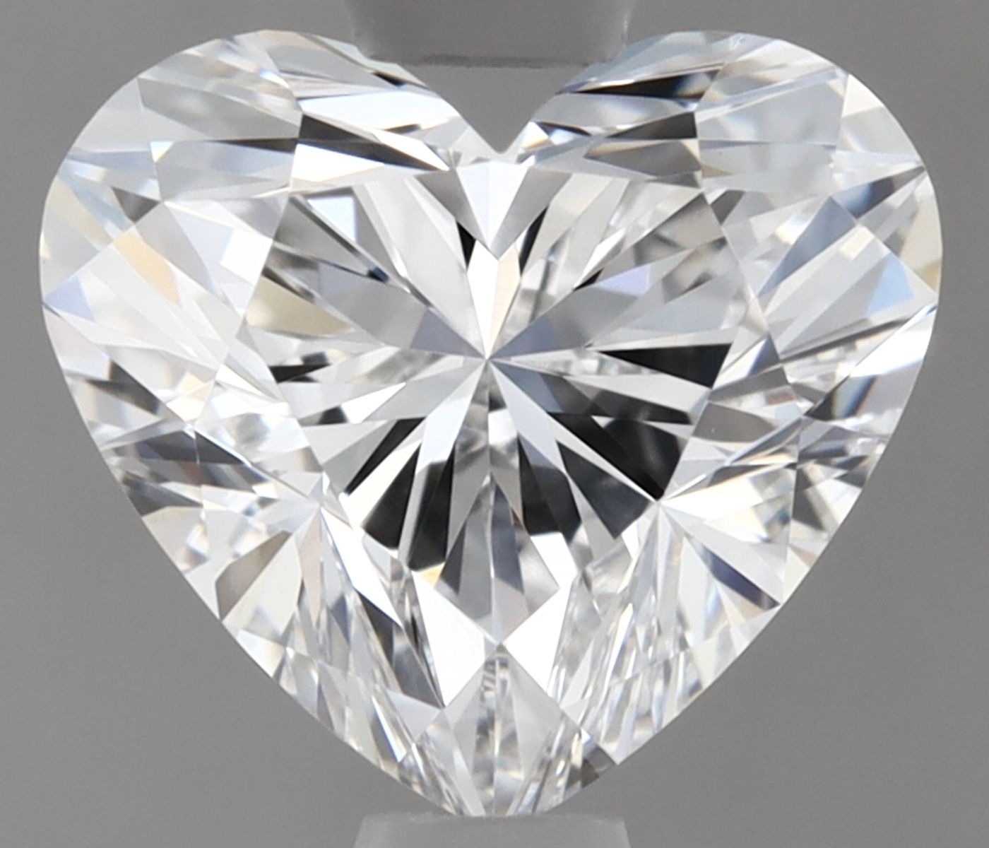 0.97 ct. heart Lab Grown Diamond front image