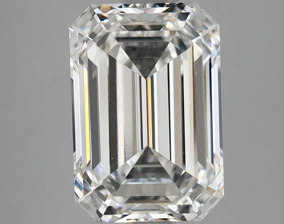2.95 ct. emerald Lab Grown Diamond front image