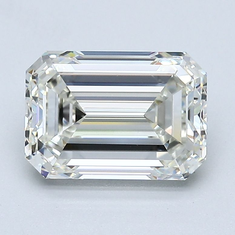 2.50 ct Emerald diamond