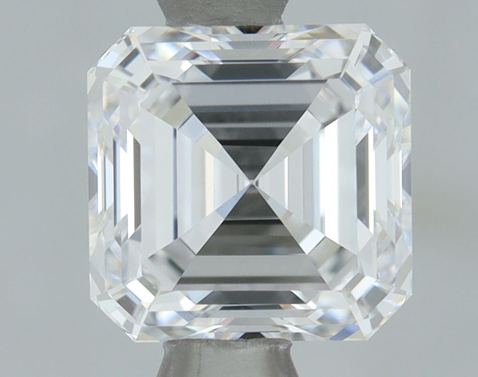 1.02 ct lab-grown Square emerald Diamond