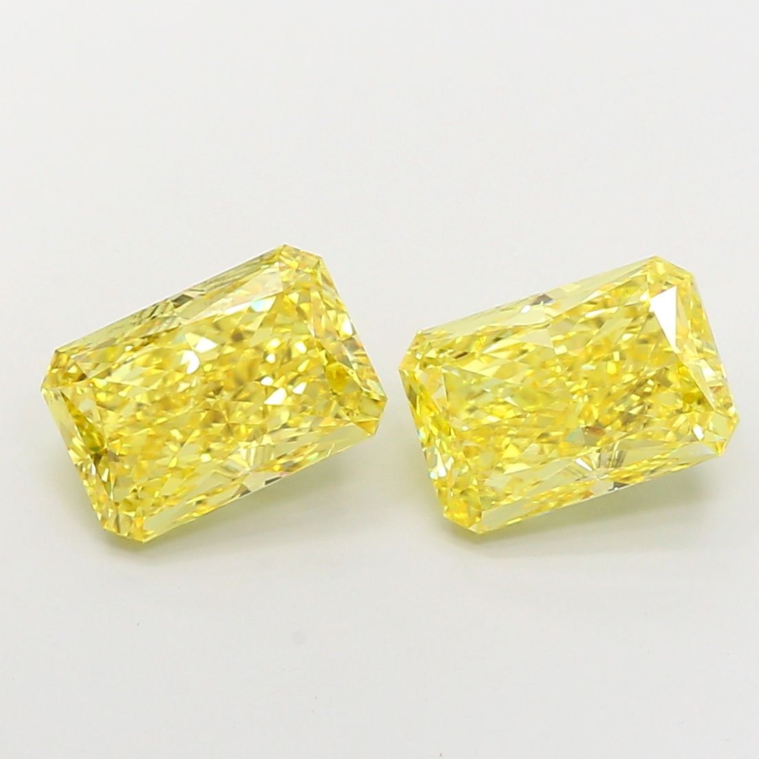 4.01 ct. radiant Lab Grown Diamond front image