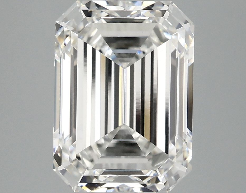 4.10 ct. emerald Lab Grown Diamond front image