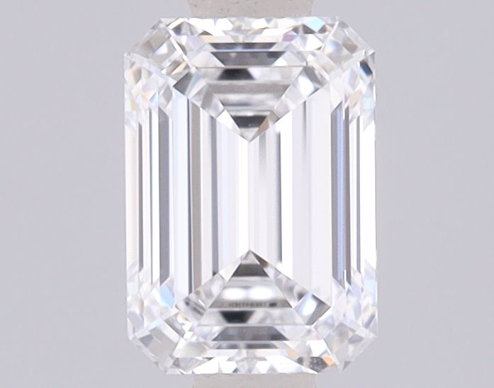 1.01 ct. emerald Lab Grown Diamond front image