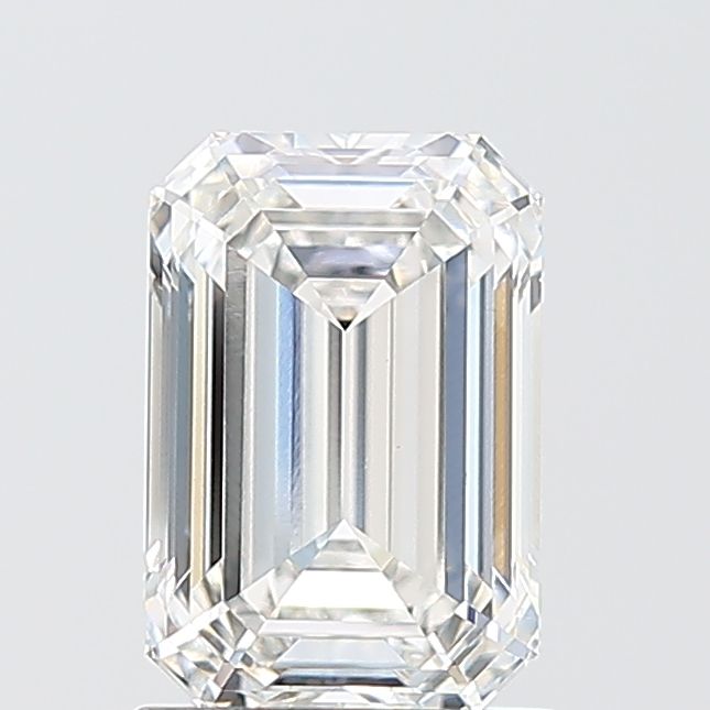 1.60 ct Emerald diamond