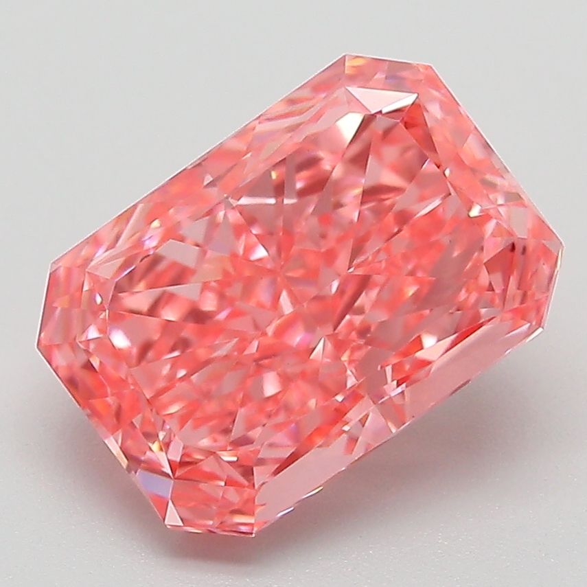 3.21 ct Radiant diamond