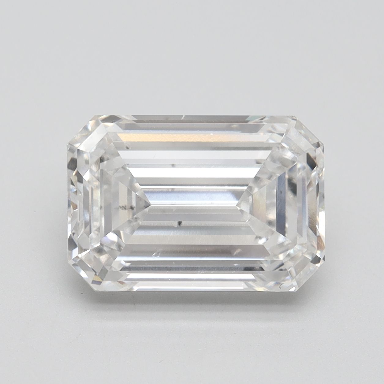 4.52 ct. emerald Lab Grown Diamond front image