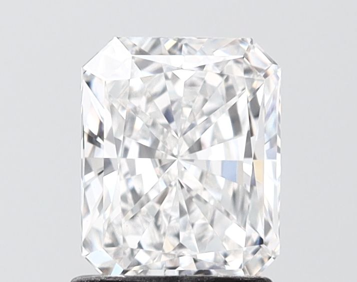 1.56 ct. radiant Lab Grown Diamond front image