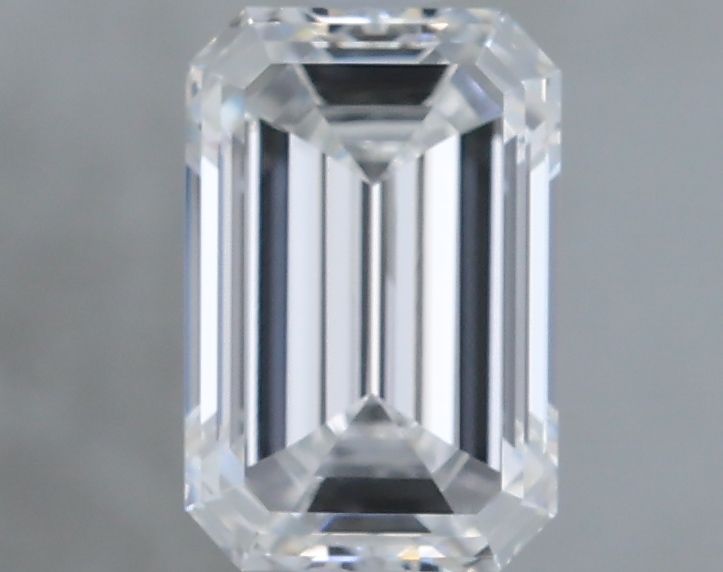 1.07 ct lab-grown Emerald Diamond