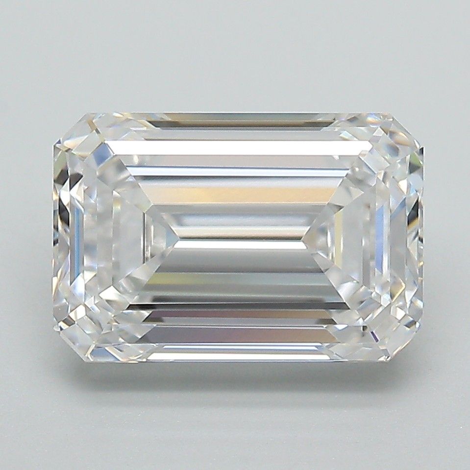 3.90 ct. emerald Lab Grown Diamond front image