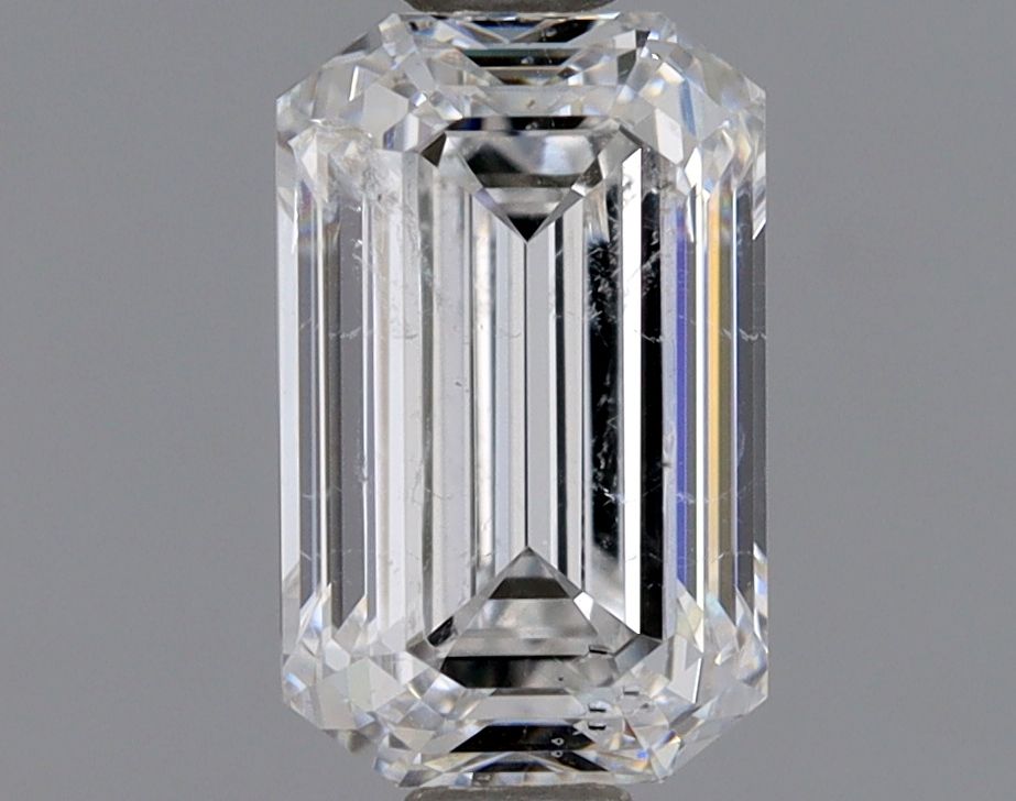 0.90ct Emerald diamond