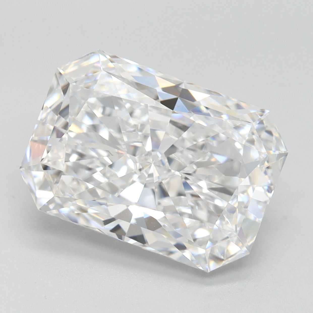 4.16 ct. radiant Lab Grown Diamond front image