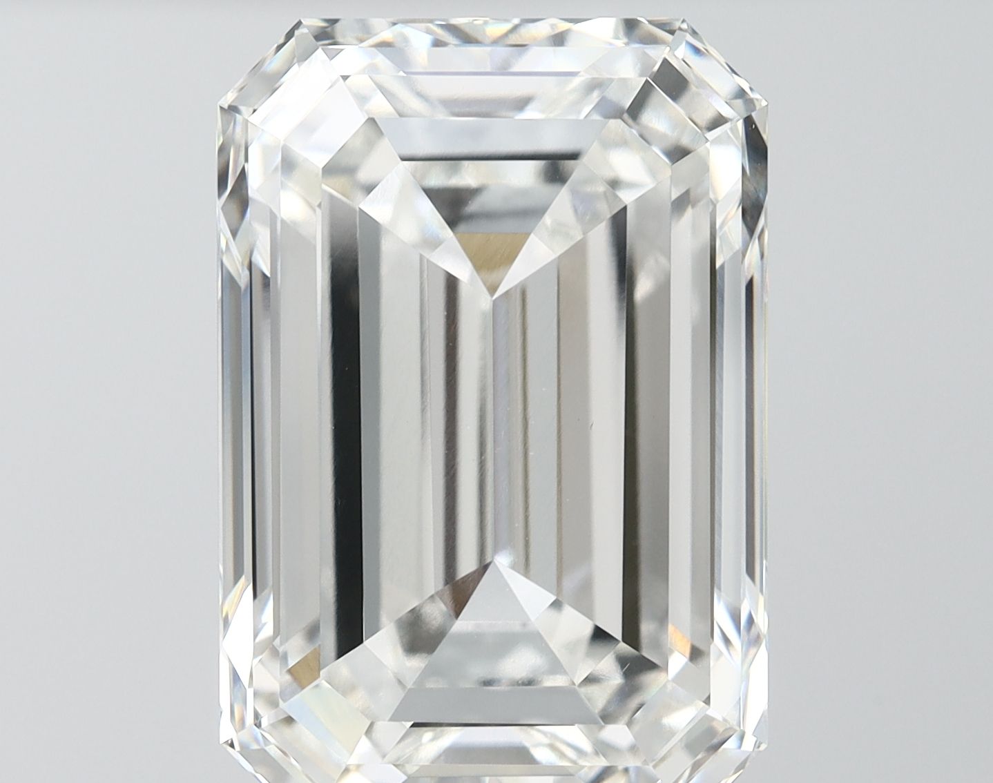 15.07 ct. emerald Lab Grown Diamond front image