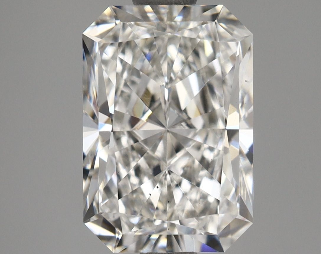 2.00 ct. radiant Lab Grown Diamond front image