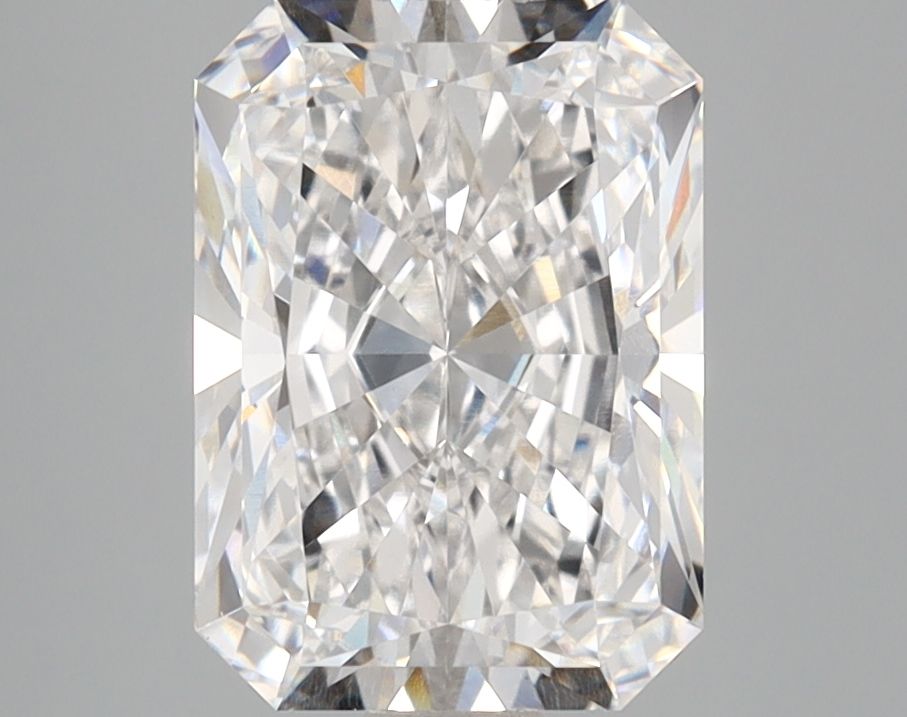 2.87 ct. radiant Lab Grown Diamond front image