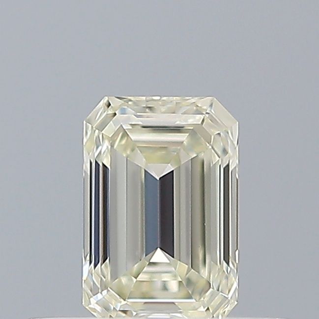 0.25 ct Emerald diamond