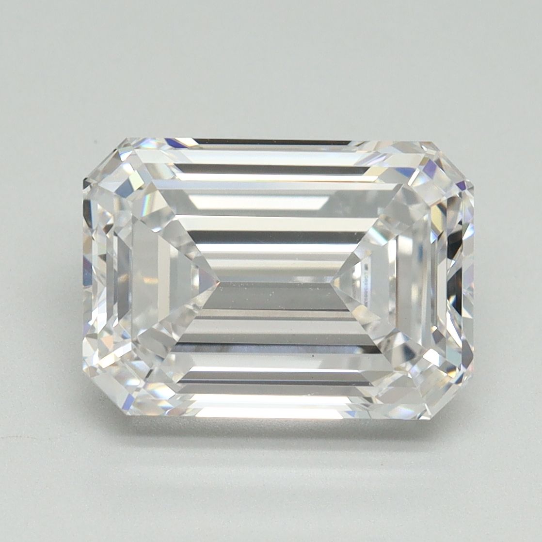 4.19 ct. emerald Lab Grown Diamond front image