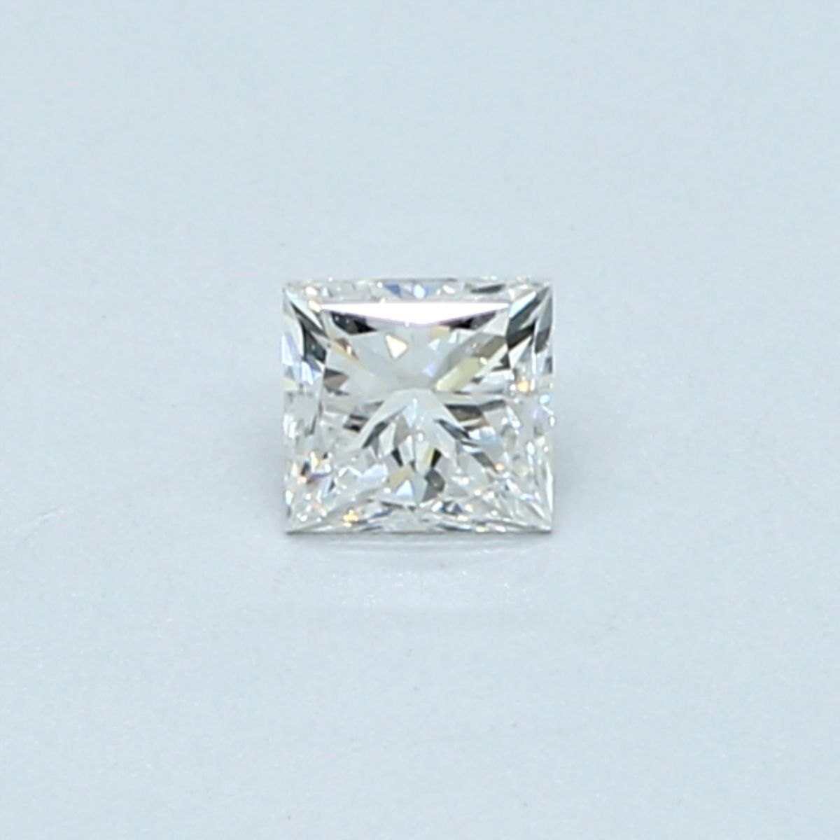 0.23ct Princess diamond