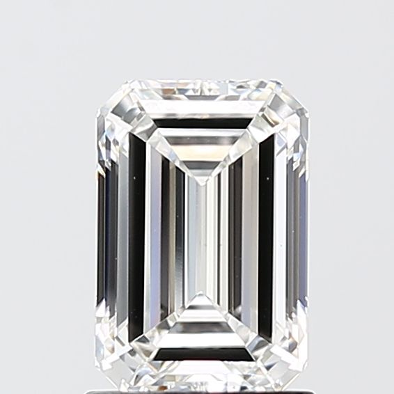 1.55 ct Emerald diamond