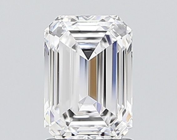1.65 ct. emerald Lab Grown Diamond front image