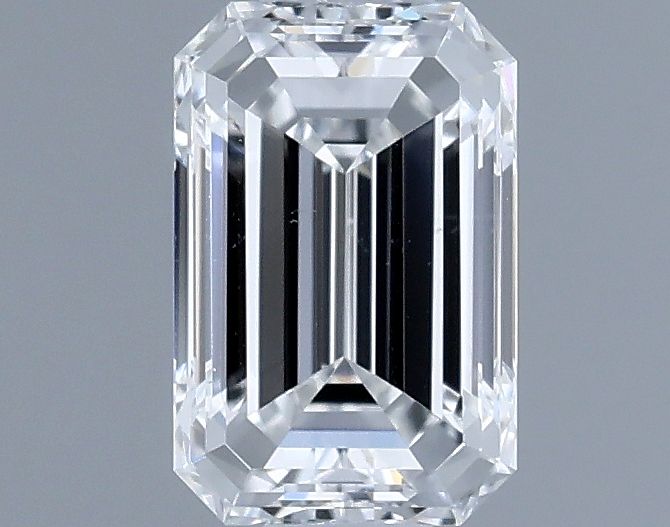 0.40 ct Emerald diamond